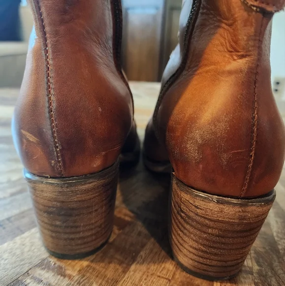 Freebird Dart Brown Heeled Boots - Picture 8 of 12